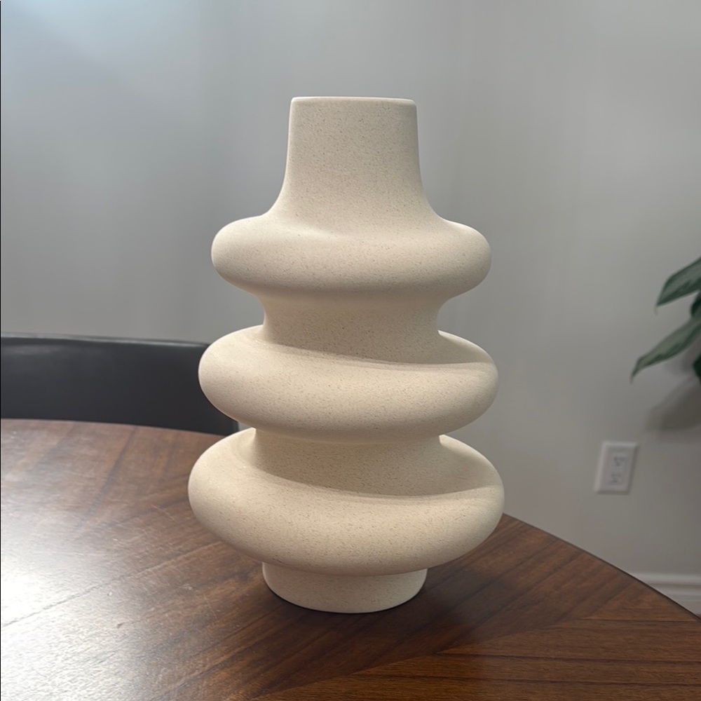 Modern Cream Ceramic Vase